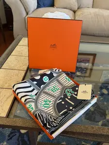 Pre-owned Hermes Grey Silk Scarf Jeu De Soie Full Set