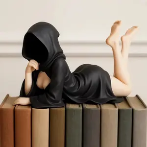 3D Mysterious Halloween Statue Gothic Black-Robed Queen Figure Bookshelf Sculpture Ghost Sitting Statue Table Decoration Gift