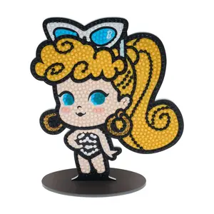 Sparkle Pals - 1959 1st Barbie Diamond Painting Kit
