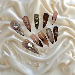 Guided glamorous