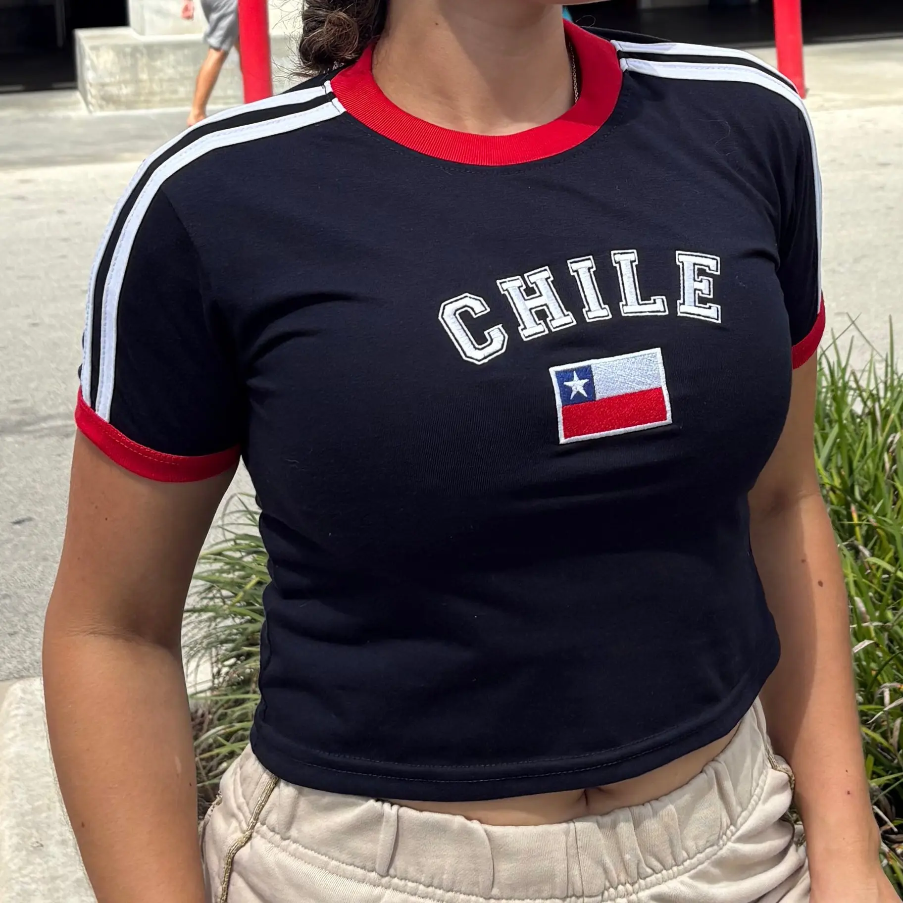Polera Bordada- Chile