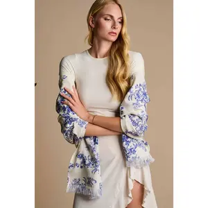 The Melbourne Shawl | Vanilla China Blue Damask