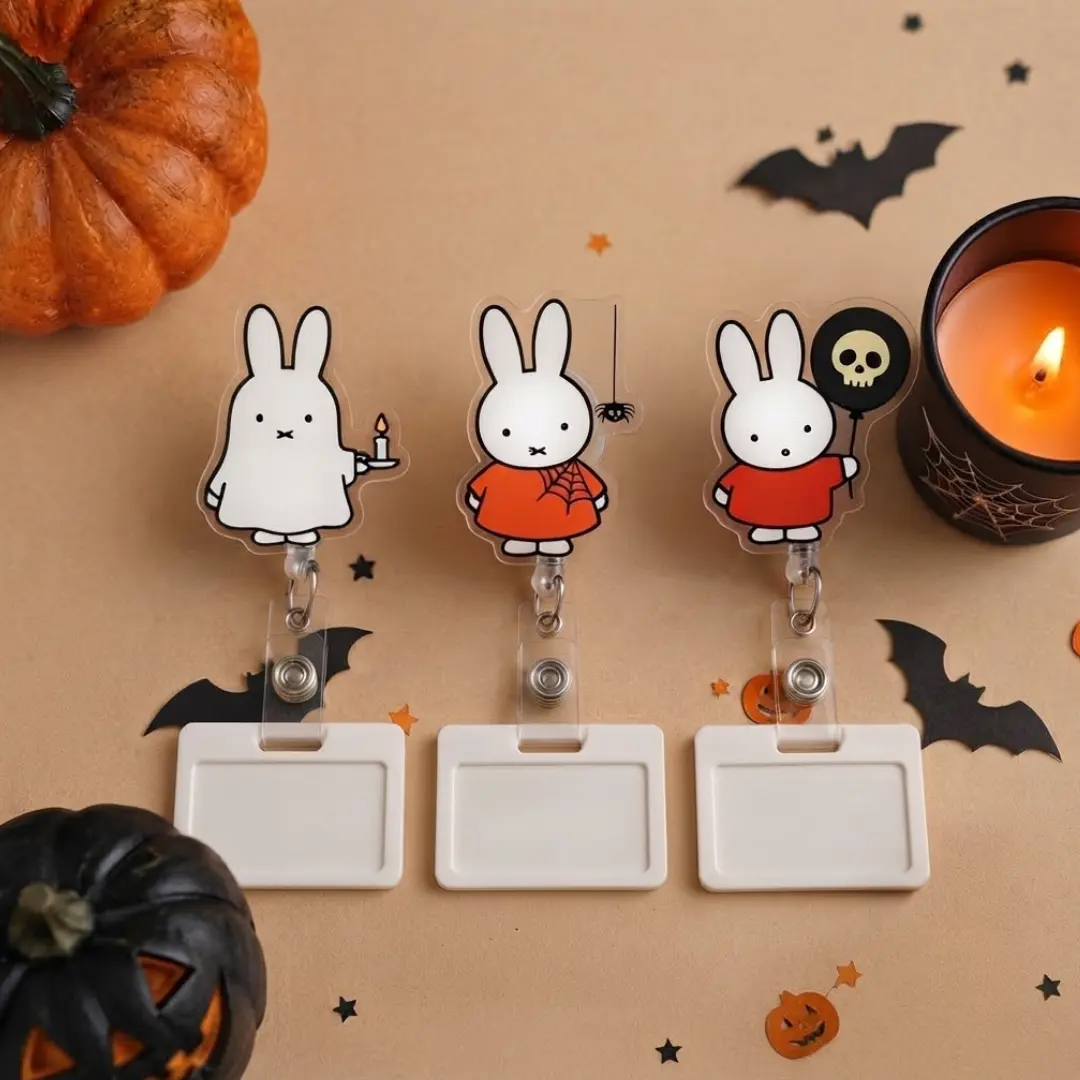 Spooky Bunny Halloween Badge Reel, Cute Gothic Rabbit Retractable ID Holder, Kawaii Nurse Badge Clip, Horror-Inspired Medical Worker Gift for RN & CNA