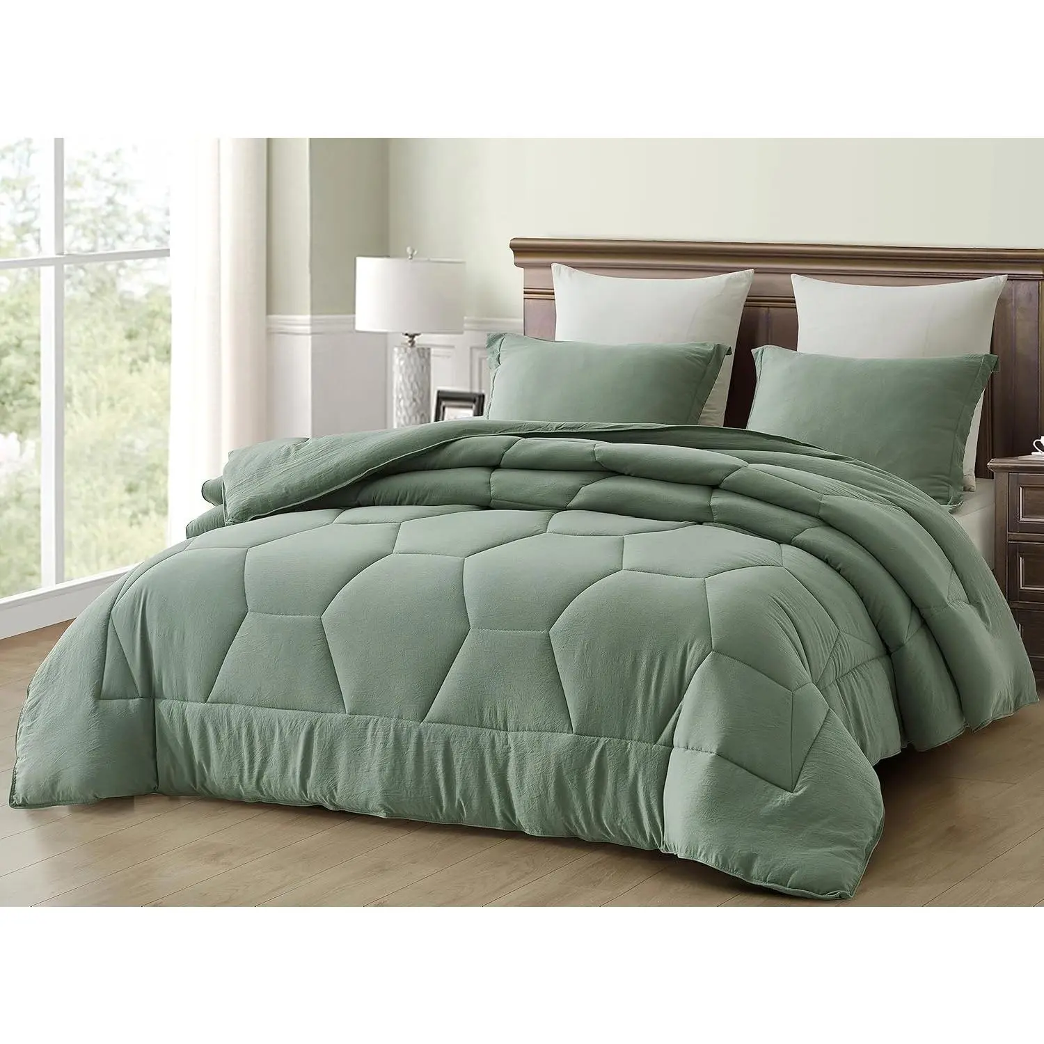 Vero Classic Sage Green Twin Size Comforter - Soft Touch 2-Layer Fluffy Lightweight Honeycomb Quilt with Hexagonal Stitching, Durable Microfibre Bedding for Year-Round Sleep, Machine Washable, Oeko-Tex Standard 100 Certified