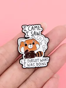 Cartoon Raccoon Enamel Pin, Cute Animal Design Zinc Alloy Badge, Backpack & Clothing Accessory, Perfect Gift Choice for Friends