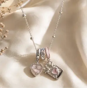 Women's Layered Charm Pendant Necklace - Pink Heart Bead Y2K Aesthetic Costume Jewelry