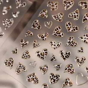 Vintage Leopard Print Heart Nail Stickers DIY Metallic Pink Leopard New Nail Decoration - European and American Hot Style Asymmetrical Heart Press-On Nail Accessories Nail Art Supplies