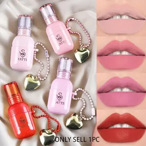 4 Color Single Pack Heart Chain Lip Gloss, Long-Lasting Vibrant Color, Non-Sticky, No Smudge, Compact and Lightweight Design