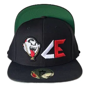 SnapBack Comando W/ Flat Green UnderVisor