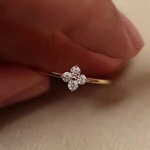Four Leaf Clover Cubic Zirconia Ring for Women, Dainty Flower Stackable Band, Everyday Luxury Minimalist Jewelry Gift for Her