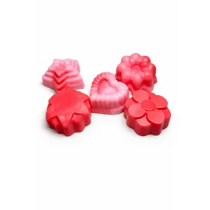 Hand-Poured Wax Melts – Long-Lasting, Highly Scented