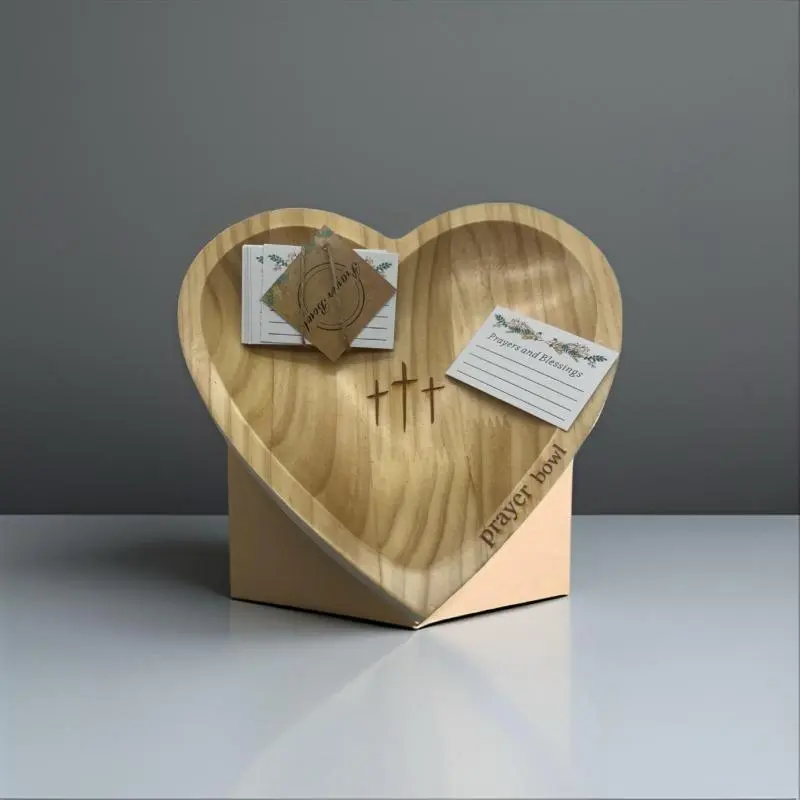 Wooden Prayer Bowl, 1 Vintage Heart-Shaped Prayer Bowl with Cross and Letter Patterns, Religious Decoration Suitable for Home Living Room Bedroom Tableware Decoration, Khaki Color Hand-Carved