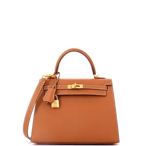 Pre-owned HERMÈS Leather Top Handle Bags Hermes Kelly Handbag Gold Epsom with Gold Hardware 25 by Rebag