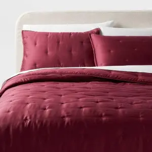 Threshold Comforter Set Lyocell Satin Cooling Quilting, Wine Red, King