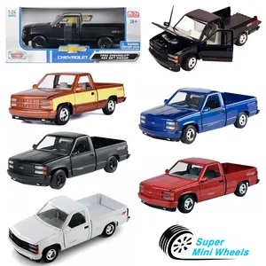 Motormax 1:24 1992 Chevrolet 454 SS Pickup