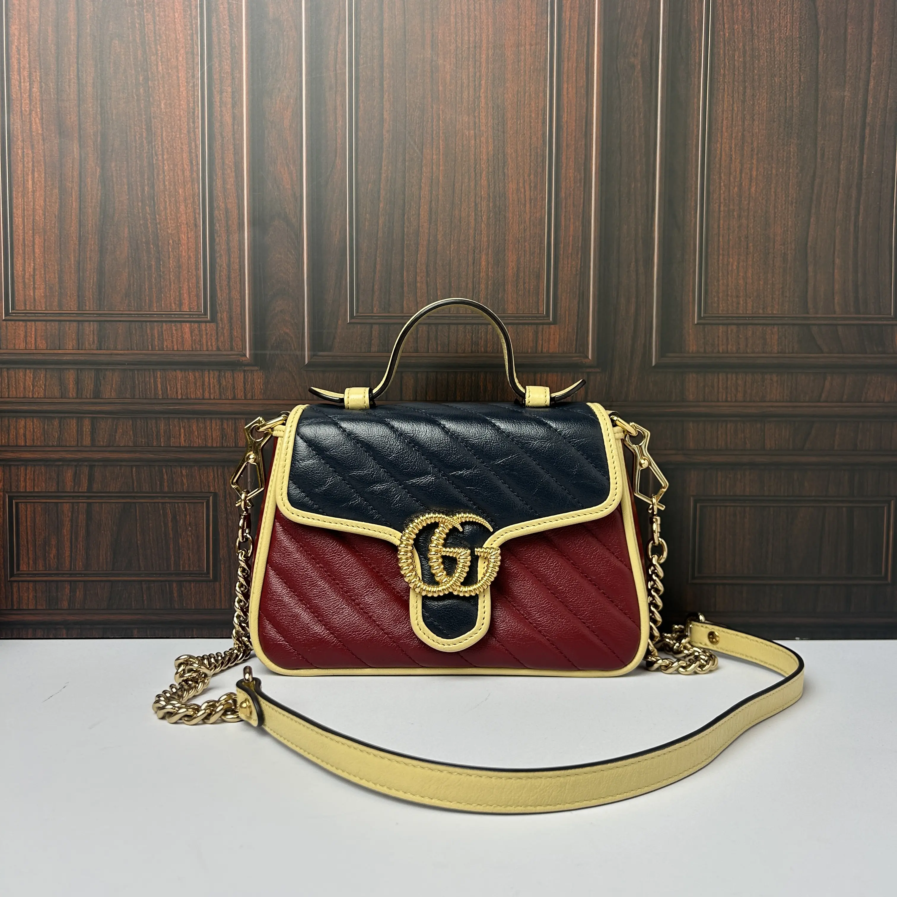 Pre-owned GUCCI crossbody bag 888