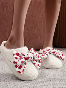 Women's Strawberry Print Plush Slippers, Soft Comfortable Home Shoes, Perfect for Fall Winter, Ideal Christmas Gift