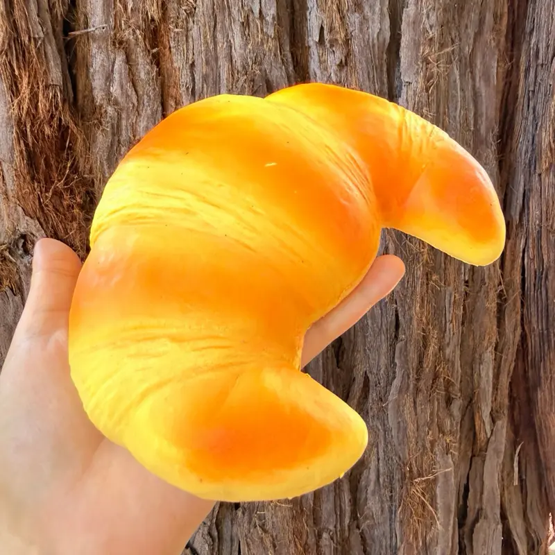 Croissant BREAD SCENTED Squishy
