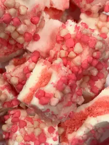 Strawberry Crunch Bites - Ice Cream Strawberry Crunch Bites - Ice Cream