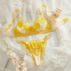 NEWNew Women's Lingerie Set, European & American Style Gathering Bra with Net Yarn Flower Embroidery and Adjustable Panties, Yellow (Sports Clothing Set), Women Lingerie Set