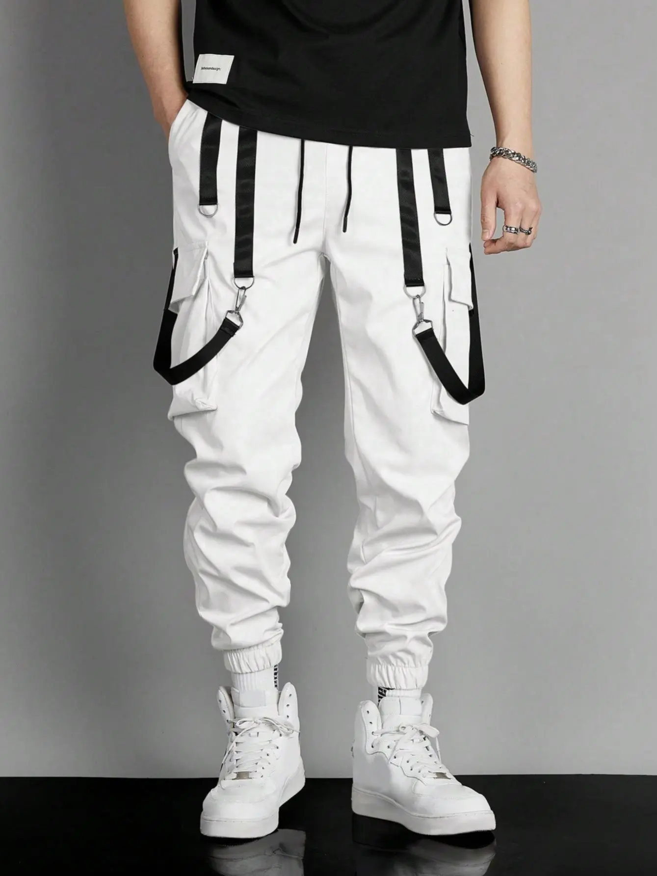 Male Fitted Casual Gothic Cargo Joggers, Ankle-Length Polyester Techwear Pants with Detachable Straps, Flap Pockets & Sporty Chic Performance Fabric, All Seasons, Edgy Men's Pants, Contemporary Men's Pants, Cold Wash
