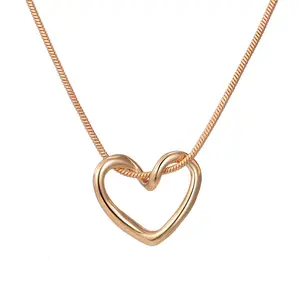 Niche Hollow Heart Necklace For Women