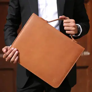 CLOZERE Echelon Brown Leather Laptop Planner Case - Business Casual, Elegant, Multi-Compartment, Zip Closure, Top Single Handle Strap for Men and Women