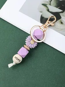 Elegant Daisy Keychain, Daisy Motif, Soft Silicone Beaded Wristlet, Perfect Mother's Day Gift for Mom, Viral Tiktok Accessory, Cute Keychain, 1pcs