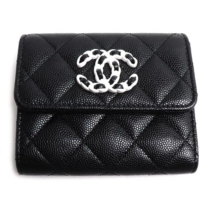 Pre-owned CHANEL Calfskin Small Leather Goods 19 Caviar Skin Trifold Wallet