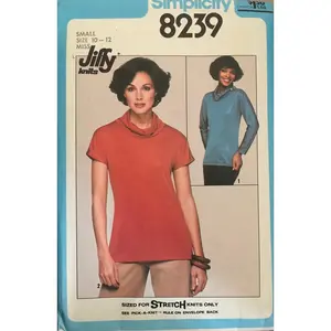 Simplicity 8239 Sewing Pattern (Vintage) UNCUT/CUT