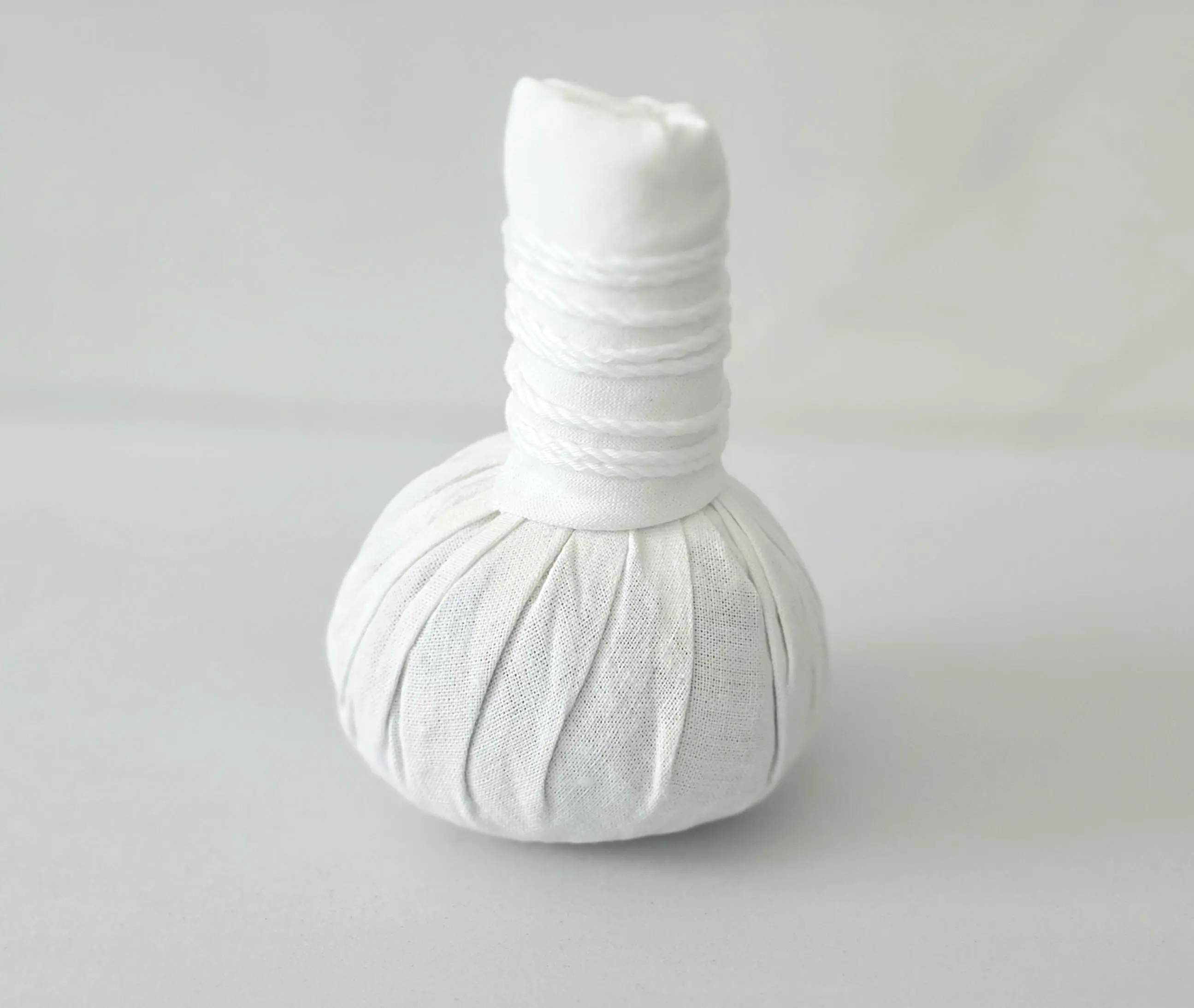 Milk Herbs Herbal Massage Compress – Full Body Tool