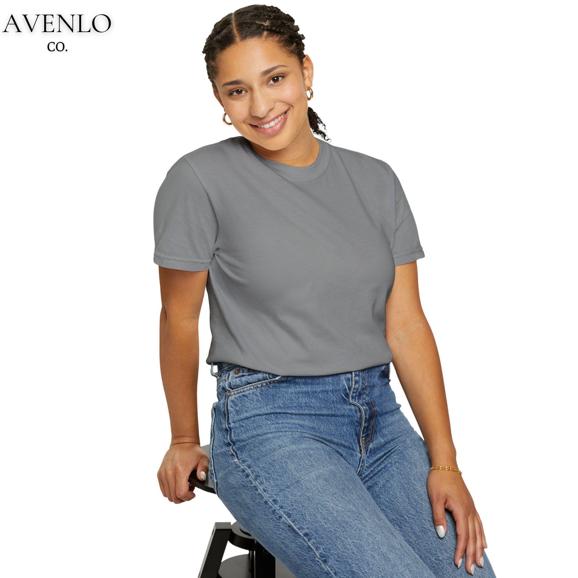 Comfort Colors 1717 Graphic Tee for Men & Women, Funny Aesthetic Vintage T-Shirt, Trendy Casual Cotton Crewneck Streetwear, Viral Gift Idea, Gift for Boyfriend Girlfriend