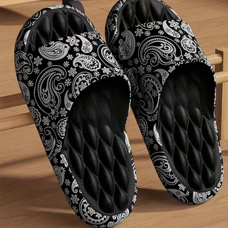 Men's Slides with Letter Print, Casual Soft and Comfortable Non-Slip Slippers for Indoor, Bathroom, and All-Season Wear, Shoe