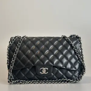 Pre-owned CHANEL Lambskin Shoulder Bag Classic Flap Jumbo Black Quilted with Silver Hardware 98630928
