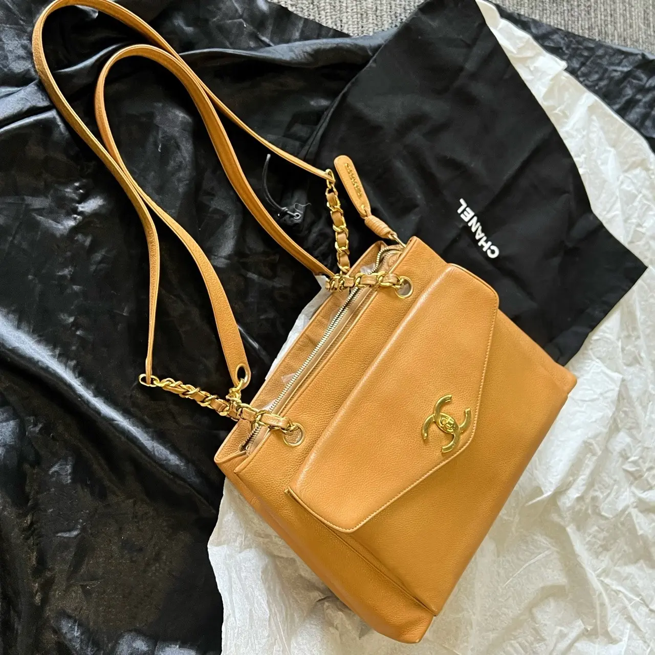 Pre-owned CHANEL Caviar Leather Flap Shoulder Bag, Beige Pre Loved Luxury Bag