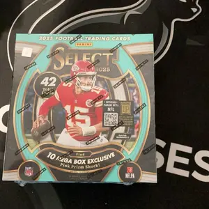 2025 Select MEGA Box Pink Shocks