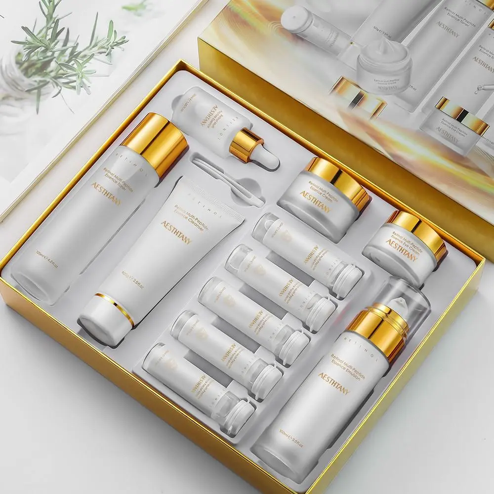 1 box (11 pieces). Retinol Multi Peptide Essence Luxury Gift Set — Moisturizing, nourishing, brightens skin tone. Facial skincare set — great gift for a girlfriend or family members; Valentine’s Day gift.