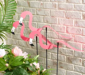 Home2Garden Set of 3 Flamingo Balancer Stakes