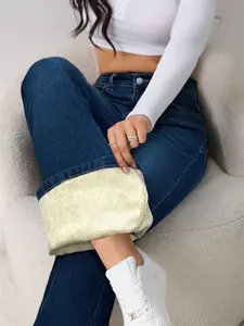Women’s Fleece-Lined Stretch Slim-Fit Flared Jeans - Fall/Winter 2025, Cozy Holiday Gift