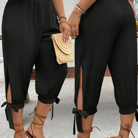 Plus Size Plain Capri Pants, Cute Commuter Pants, Casual Elastic Waist Trousers with Side Slit & Bow Detail, Lightweight Breathable Fabric, Summer Vacation Wear, Comfortable Fitted Work Bottoms, Casual Comfy Trousers