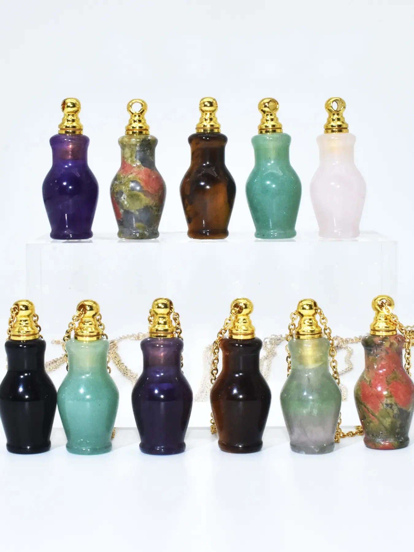 Crystal Glass Essential Oil Bottle Pendant Necklace, Decorative Aromatherapy Diffuser Jewelry for Women & Men, Elegant Gift Idea