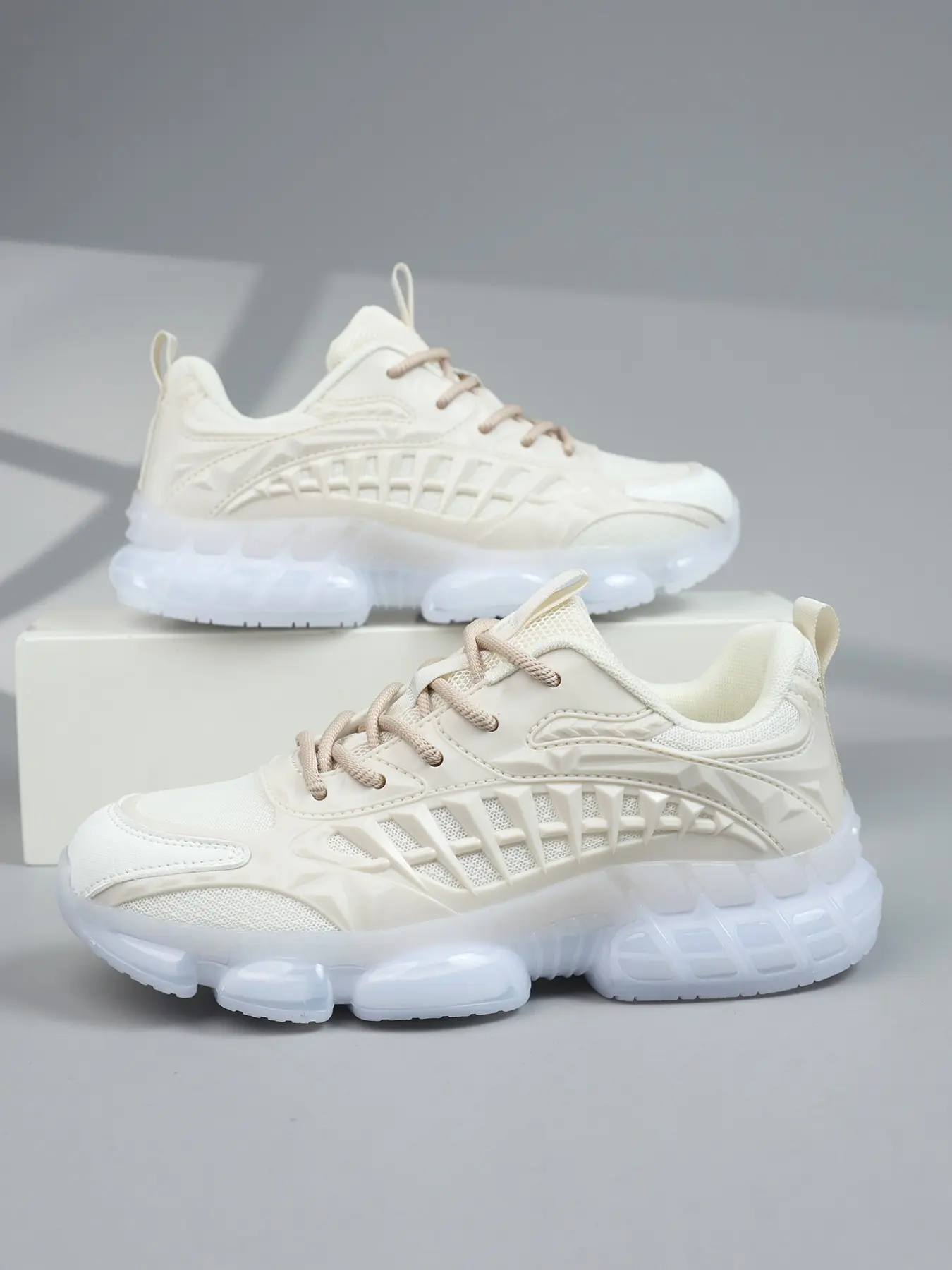 Men's Mech Style Thick Sole Sports Shoes, Trendy Sneakers, Fashionable Sneakers, Thick Soled Sneakers, Breathable Mesh with Armor Geometric Overlay, Bubble Shock Absorption, Anti-Slip, Streetwear & Commute