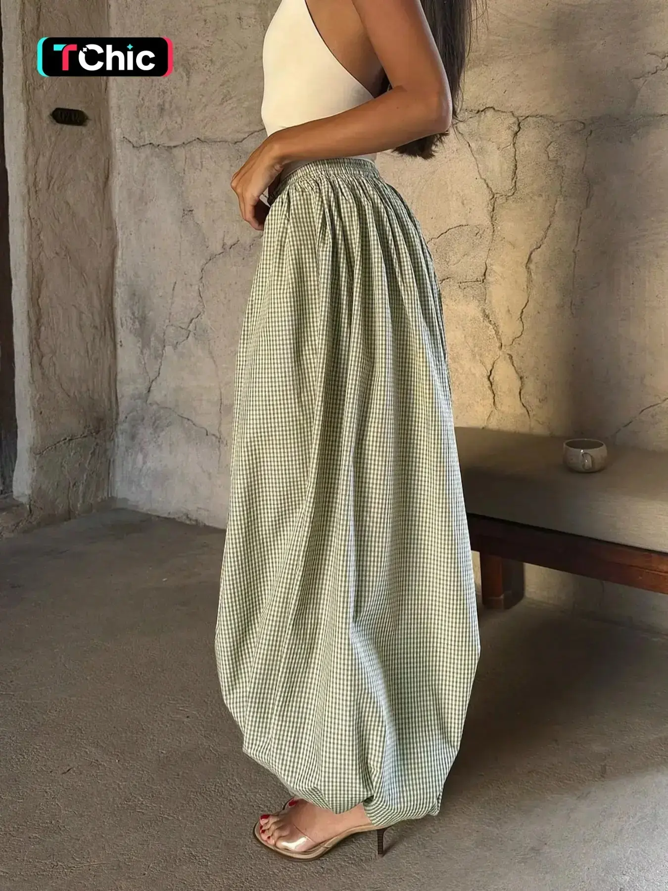 Women's Green Gingham Balloon Bottom Pants, High Waisted Drawstring Elastic Waist Harem Pants, Casual Loose Fit Wide Leg Checkered Trousers for Summer Bohemian Boho Everyday Wear