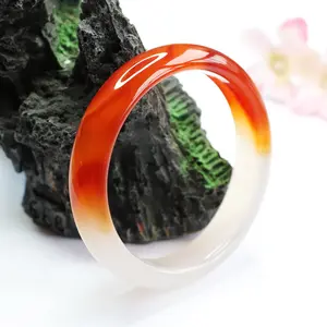 Natural Red Agate Litchi Freeze Bracelet Jade Chalcedony Gradient Transparent Crystal Jewelry for Women Live Broadcast Hot Selling Gift for Girlfriend Mom