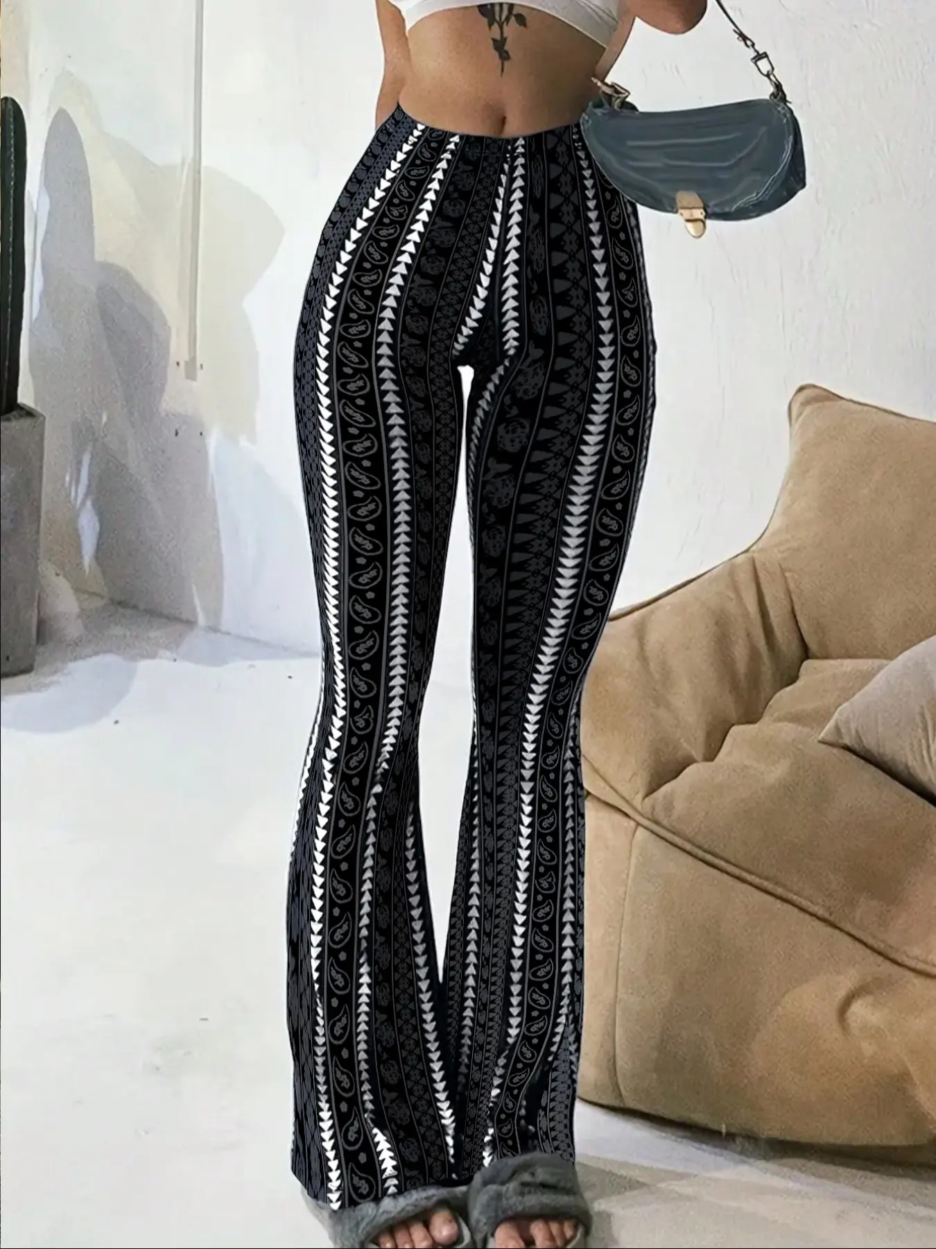 Boho Print Pants, Tribal Pattern Trousers, Flared Leg Pants, High Waist Pants, Stretchy Casual Pants, Retro Bohemian Pants, Festival Style Bottoms, Casual Chic Bottoms