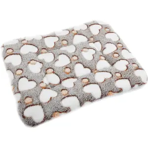 Small  Bed Mat, Soft & Warm, Suitable for Guinea Pig, Hamster, , Rat and Bearded Dragon (X-Large(13.3''x9.4''), Heart Brown)