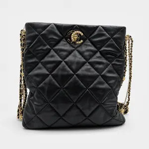 Pre-owned CHANEL H5 Black Lambskin Diamond Gold Bead hobobag (Bucket Style) 40811