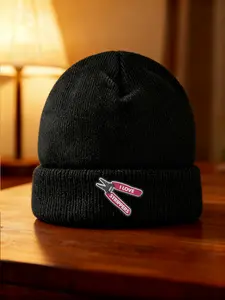 knit hat for Men & Women Stylish Red & White Pliers Print with 'I Love Strippers' Perfect for Outdoor Sports & Daily Wear Breathable & Lightweight Unisex Design Trendy Couple Matching Hat