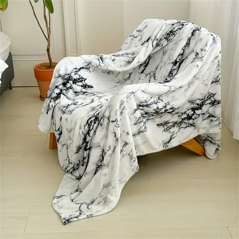 Ultra-Soft Seamless Flannel Blanket, Black and White Marble Texture Ink-Vein Stone Pattern, Modern Minimalist Neutral Aesthetic Bedding Throw for Couch Bed, Room Decor Flannel Fabric Home Gift