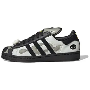 OFFGOD x adidas Originals Superstar 82 Low-Top Sneakers for Men and Women with Comfortable Thin Sole and Durable Design in Gray-Black Trending Shoes, House White Official Shoes to Get / Maison Mihara
